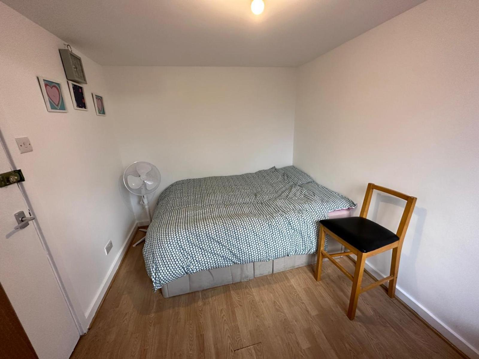 Appartamento Newbury Londra Esterno foto
